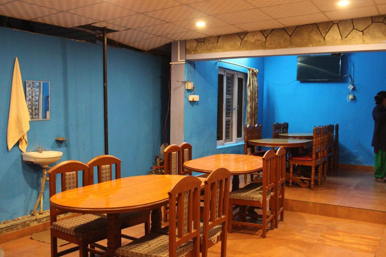 Hotel Snow Leopard Ποκάρα Εξωτερικό φωτογραφία