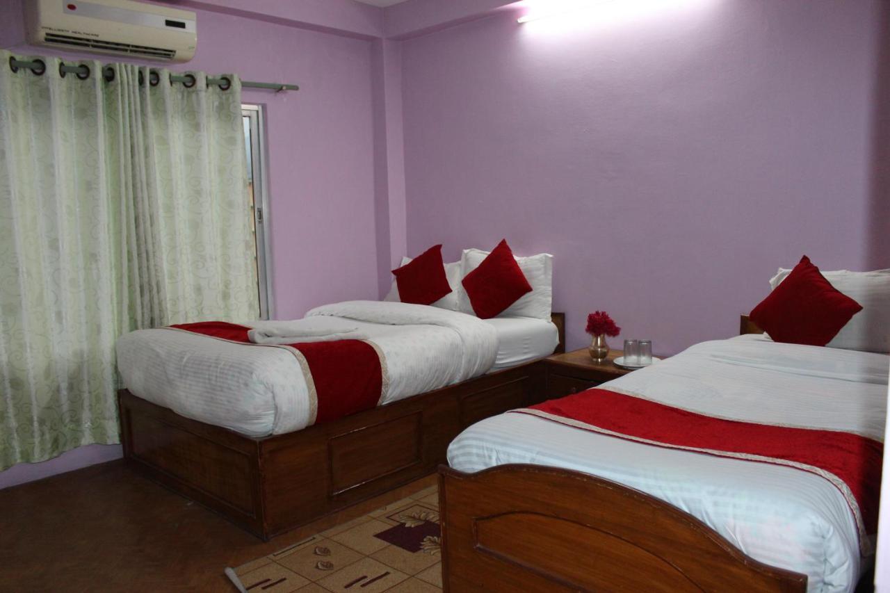 Hotel Snow Leopard Ποκάρα Εξωτερικό φωτογραφία